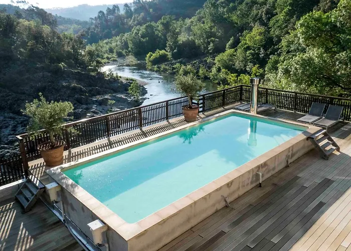 Bed and Breakfast La Papeterie De *